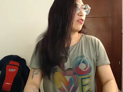 Snapshot of Sofia_sexy666 chatting on May 20, 2026, 3:25 am Sofia sexy666 online show from May 20, 2026, 3:25 am