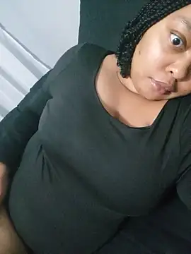 CaramelBBrown online show from May 15, 2026, 11:47 pm