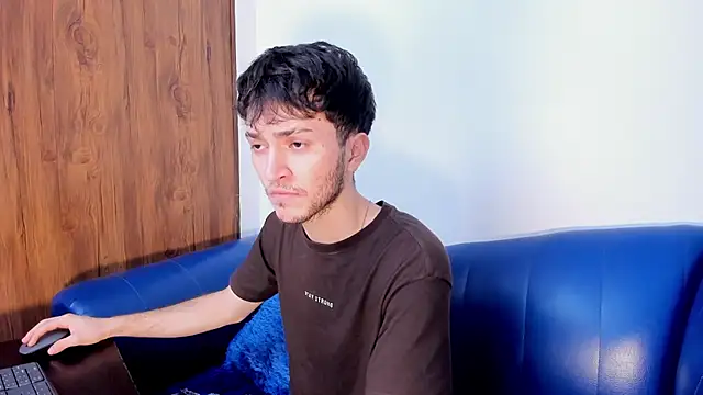 kavencastro online show from June 27, 2026, 3:56 am