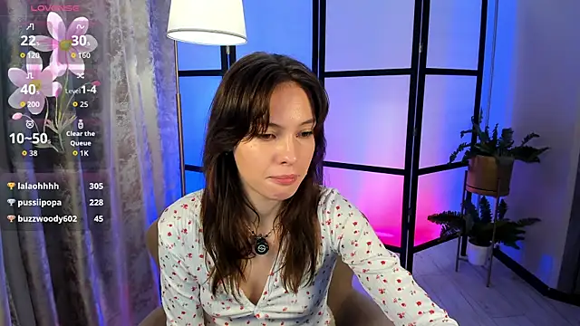 Snapshot of Mili_Joy chatting on June 14, 2026, 2:24 am Mili Joy online show from June 14, 2026, 2:24 am