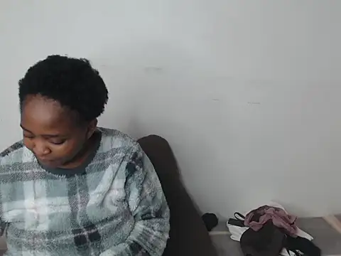 African Busty online show from June 17, 2026, 10:36 am