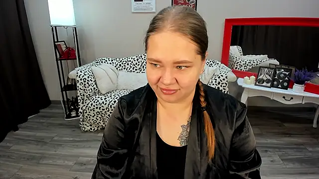Snapshot of DianaKristol chatting on June 6, 2026, 6:13 pm DianaKristol online show from June 6, 2026, 6:13 pm