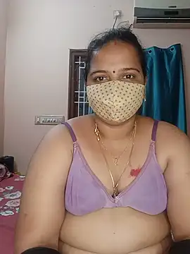pirainilla online show from June 6, 2026, 5:40 pm