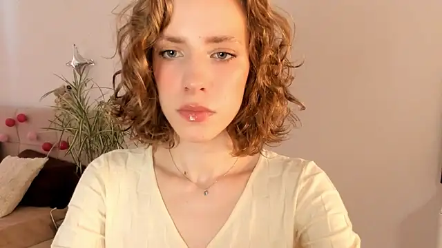 imogensy online show from June 15, 2026, 2:17 pm