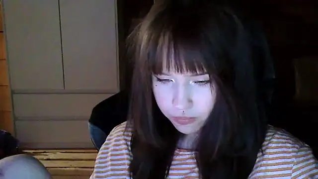 Snapshot of NoirEva chatting on May 21, 2026, 9:45 pm NoirEva online show from May 21, 2026, 9:45 pm