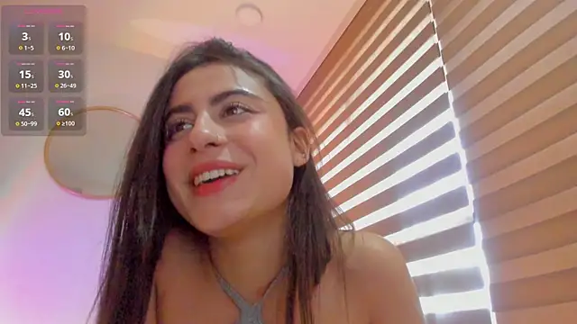 Snapshot of imsofia_dy chatting on July 8, 2026, 10:32 pm imsofia dy online show from July 8, 2026, 10:32 pm