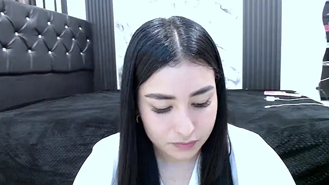 MiaReinig09 online show from June 8, 2026, 1:28 am