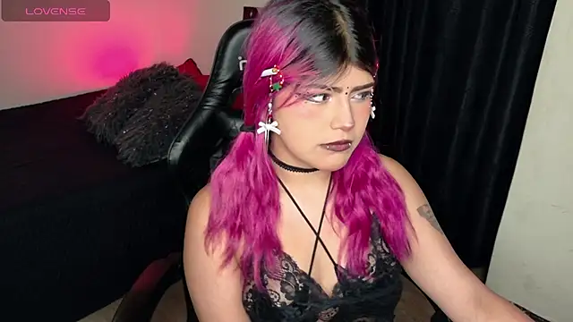 aurora winslow online show from July 3, 2026, 10:27 pm