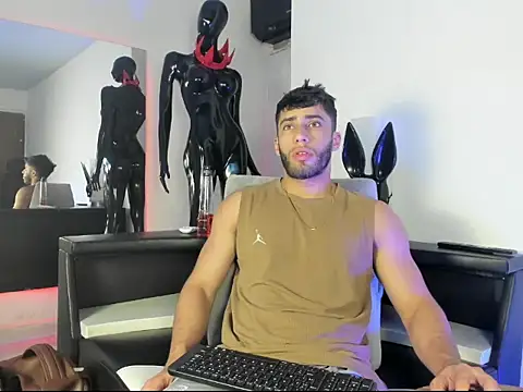 Snapshot of gato_pascal chatting on June 16, 2026, 8:09 pm gato pascal online show from June 16, 2026, 8:09 pm