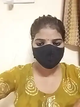 Snapshot of Ruhani_ chatting on June 8, 2026, 6:19 pm Ruhani online show from June 8, 2026, 6:19 pm