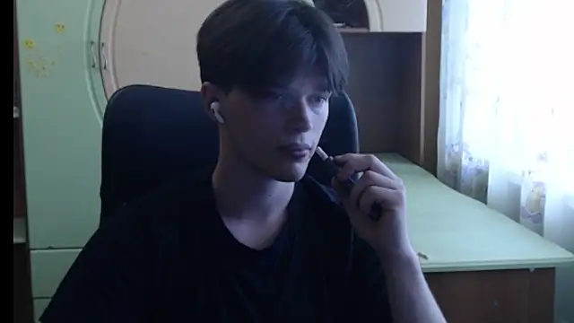 Snapshot of arthur___king chatting on June 5, 2026, 1:06 pm arthur king online show from June 5, 2026, 1:06 pm
