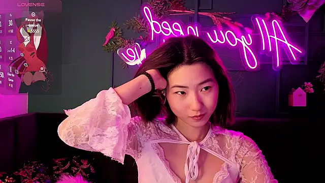 Snapshot of Runi_Asian chatting on June 21, 2026, 1:22 am Runi Asian online show from June 21, 2026, 1:22 am