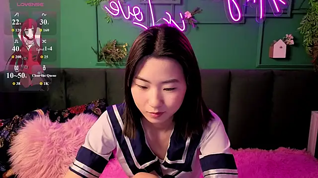 Snapshot of Runi_Asian chatting on June 28, 2026, 1:23 am Runi Asian online show from June 28, 2026, 1:23 am