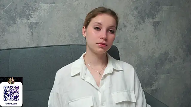Sairallyn online show from June 24, 2026, 8:06 pm
