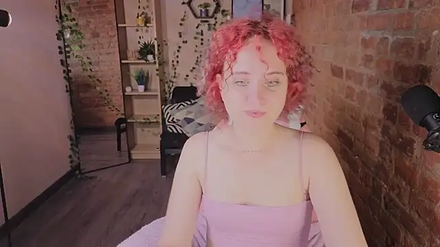 ScarlettSparkss online show from June 16, 2026, 12:38 pm