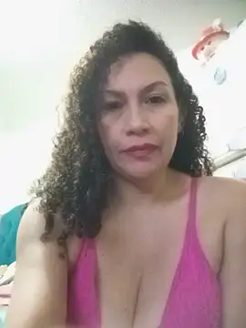 Snapshot of paulett15 chatting on June 23, 2026, 2:26 pm paulett15 online show from June 23, 2026, 2:26 pm