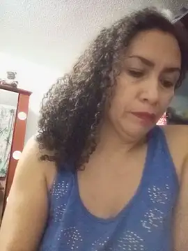 Snapshot of paulett15 chatting on June 15, 2026, 2:39 pm paulett15 online show from June 15, 2026, 2:39 pm