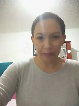 Snapshot of paulett15 chatting on June 12, 2026, 2:37 pm paulett15 online show from June 12, 2026, 2:37 pm
