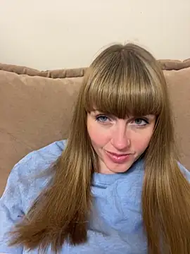 Kamilochka29511 online show from June 17, 2026, 6:18 pm
