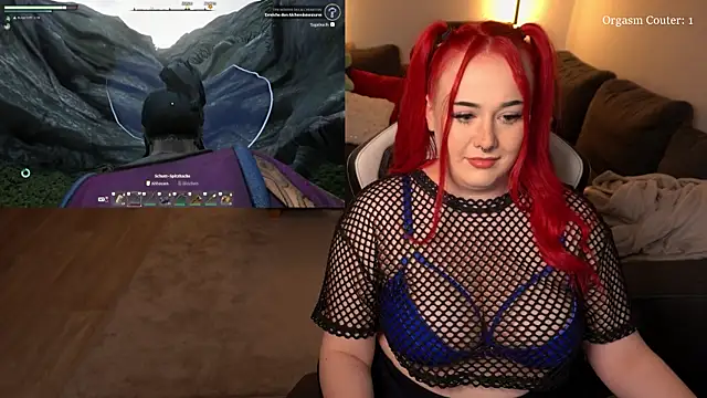 Snapshot of littleEve chatting on January 18, 2025, 11:43 am littleEve online show from January 18, 2025, 11:43 am