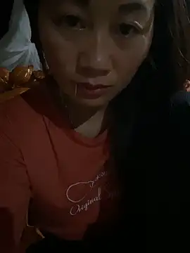 Snapshot of Linda-babyy chatting on May 21, 2026, 2:14 pm Linda-babyy online show from May 21, 2026, 2:14 pm