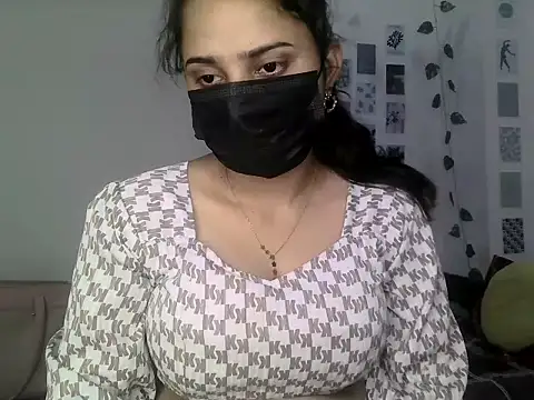 Snapshot of priyanks_sharma37 chatting on May 17, 2026, 5:51 am priyanks sharma37 online show from May 17, 2026, 5:51 am