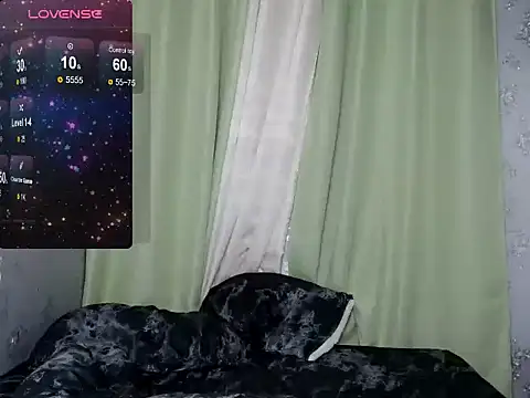Snapshot of UrPrettyMaddie chatting on May 18, 2026, 4:51 am UrPrettyMaddie online show from May 18, 2026, 4:51 am