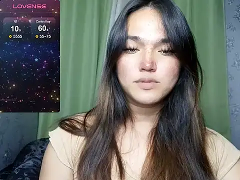 Snapshot of UrPrettyMaddie chatting on May 18, 2026, 4:01 am UrPrettyMaddie online show from May 18, 2026, 4:01 am