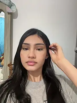 Snapshot of _BellaCute_ chatting on June 19, 2026, 7:36 am BellaCute online show from June 19, 2026, 7:36 am