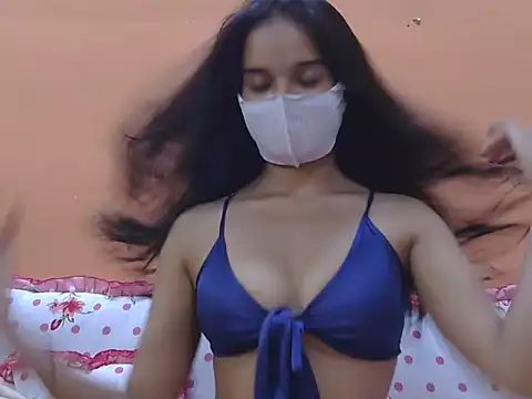 Snapshot of sugar_mummy98 chatting on May 27, 2026, 7:49 am sugar mummy98 online show from May 27, 2026, 7:49 am