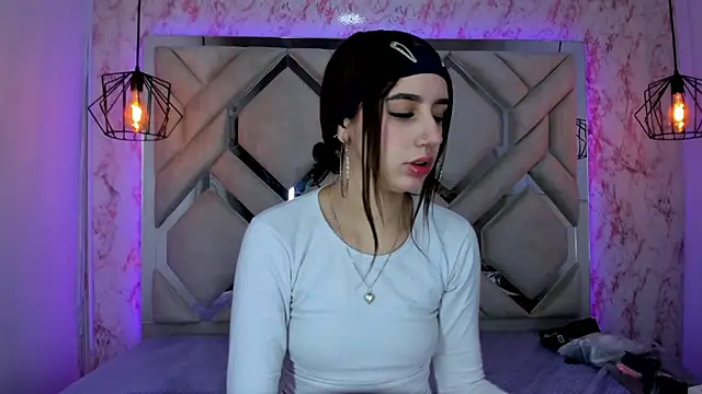 Snapshot of leri_rose_ chatting on July 29, 2026, 11:31 am leri rose online show from July 29, 2026, 11:31 am