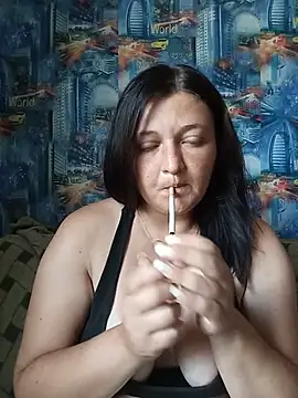 Snapshot of Angelina9612 chatting on June 28, 2026, 10:21 am Angelina9612 online show from June 28, 2026, 10:21 am