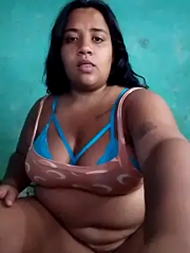 Snapshot of sexy-latina24u chatting on May 27, 2026, 5:09 pm sexy-latina24u online show from May 27, 2026, 5:09 pm