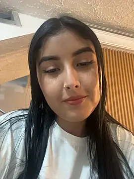 Snapshot of Alaia_22 chatting on May 30, 2026, 5:25 am Alaia 22 online show from May 30, 2026, 5:25 am