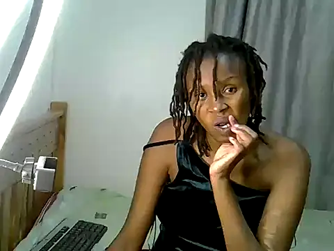 Sexxyjey online show from May 15, 2026, 1:53 pm