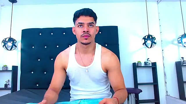 Snapshot of Dannesh_ chatting on July 5, 2026, 4:06 am Dannesh online show from July 5, 2026, 4:06 am
