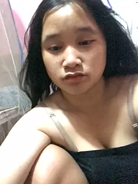 Ninaa01 online show from May 19, 2026, 3:30 pm