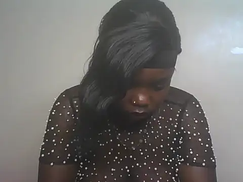 Snapshot of Silver_springs chatting on May 18, 2026, 7:02 am Silver springs online show from May 18, 2026, 7:02 am