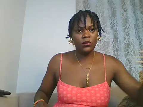 Snapshot of dollface_bela chatting on June 24, 2026, 10:47 am dollface bela online show from June 24, 2026, 10:47 am