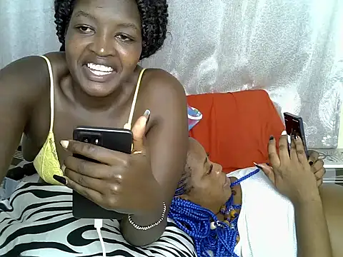 Snapshot of Lorainebabes chatting on June 18, 2026, 3:16 am Lorainebabes online show from June 18, 2026, 3:16 am