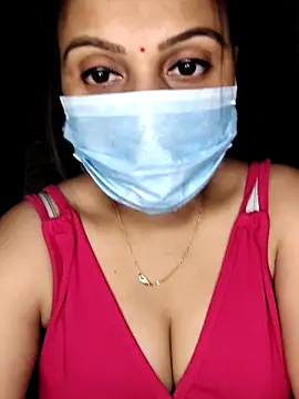 Snapshot of HORNI_SHALU50 chatting on May 18, 2026, 6:18 am HORNI SHALU50 online show from May 18, 2026, 6:18 am