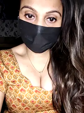 Snapshot of HORNI_SHALU50 chatting on June 6, 2026, 5:40 pm HORNI SHALU50 online show from June 6, 2026, 5:40 pm