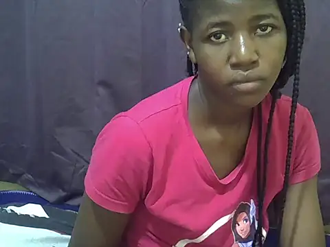 Snapshot of Sweet-tatiana chatting on June 2, 2026, 8:03 am Sweet-tatiana online show from June 2, 2026, 8:03 am