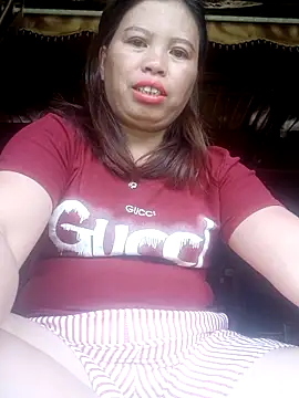Snapshot of -Yeyi- chatting on June 10, 2026, 6:03 am -Yeyi- online show from June 10, 2026, 6:03 am