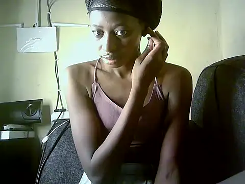Therry-heart online show from May 17, 2026, 4:23 am