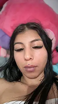 Snapshot of ariella_lovee chatting on May 22, 2026, 12:08 am ariella lovee online show from May 22, 2026, 12:08 am