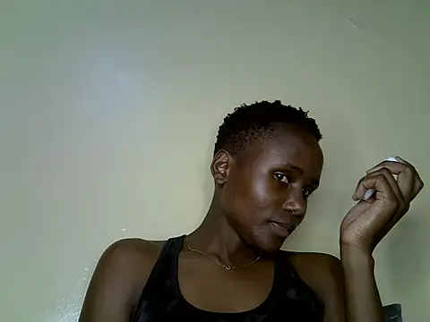 kiki8390 online show from May 15, 2026, 9:46 pm