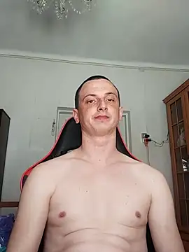 AlexxWey online show from May 16, 2026, 10:36 am