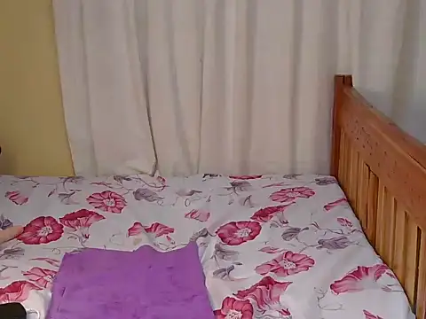 Snapshot of Ebonybunnny chatting on June 10, 2026, 3:30 am Ebonybunnny online show from June 10, 2026, 3:30 am