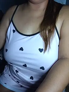 Snapshot of BlackLady_Rose chatting on July 4, 2026, 1:04 pm BlackLady Rose online show from July 4, 2026, 1:04 pm